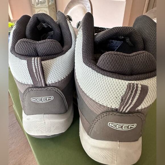 Keen Ladies' Magnet Cloud Blue Terradora Flex Mid Hiking Waterproof Boot 9 Nwt - Picture 5 of 7